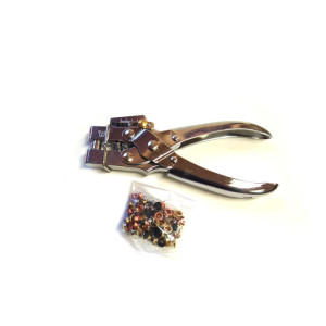 2-in-1 eyelet plier, 100 pcs of 4,8 mm eyelets included.