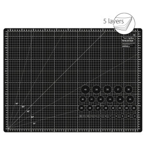 Self-healing cutting mat, medium 60x45 cm, black